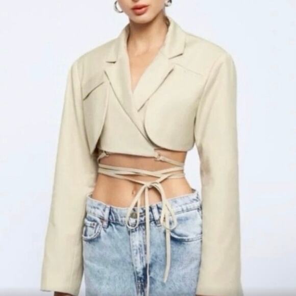 Revolve Lioness Miami Vice Cropped Wrap Blazer Tie Waist Beige Y2K Size M - Picture 3 of 7